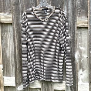 Kenneth Cole New York Striped V- Neck XL